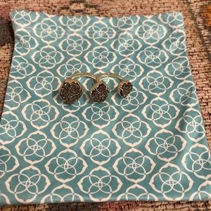 Kendra Scott three stone ring